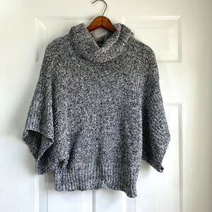 Crystal Kobe Black and White Speckle Cowl Turtleneck Bat Wing Sweater Size L